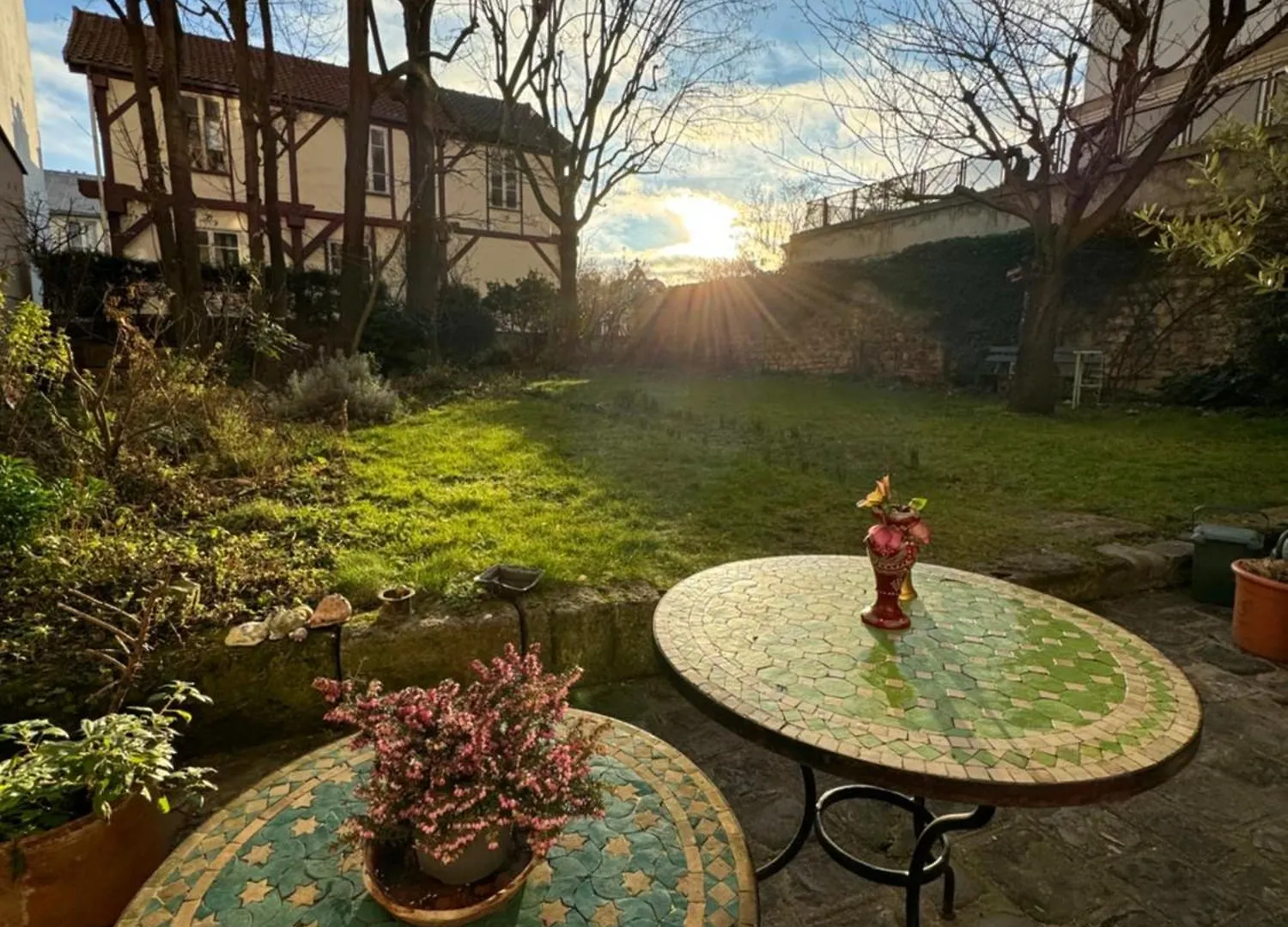 Appartement Montmartre Hidden Artist Loft Parijs