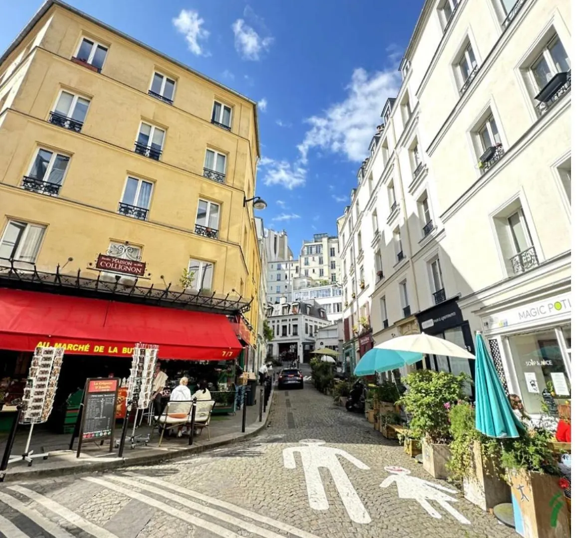 Apartment Montmartre Hidden Artist Loft *